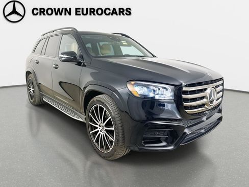 Used 2024 Mercedes-Benz GLS 580 GLS 580 image 3