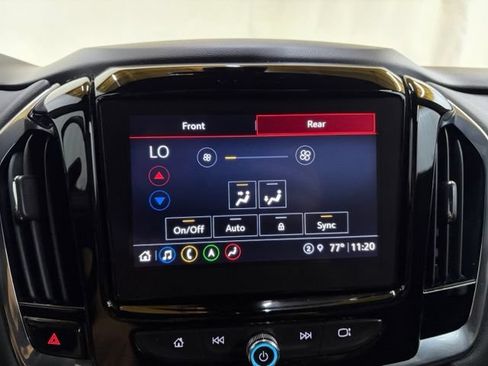 Used 2023 Chevrolet Traverse RS AWD/4WD image 64