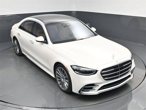 Used 2022 Mercedes-Benz S 500 4MATIC image 44