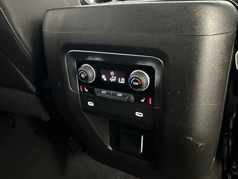 Used 2022 Chevrolet Tahoe Premier w/ Premium Package 2 RWD image 46