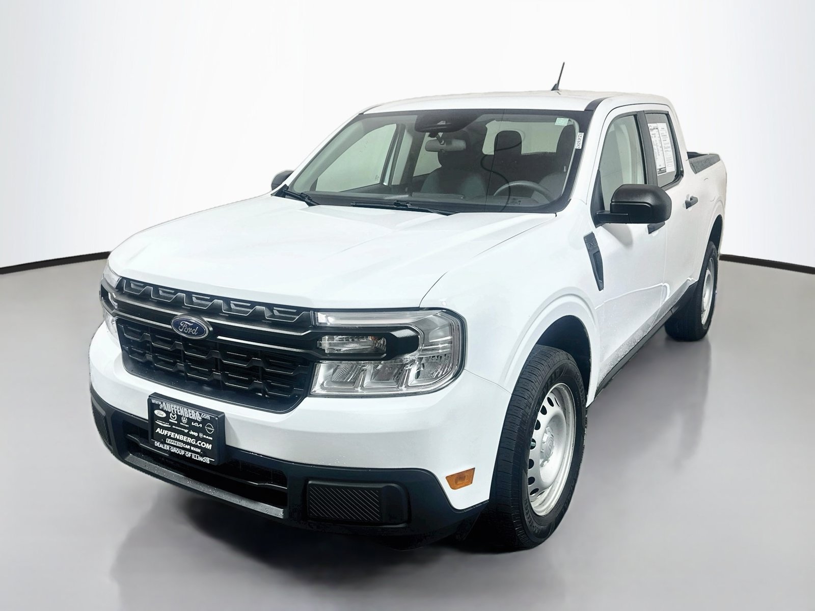 Used 2024 Ford Maverick XL FWD image 3