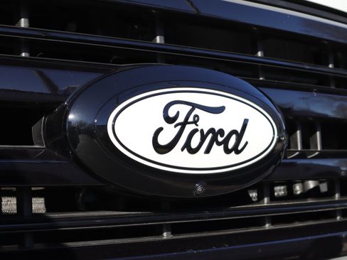 Used 2025 Ford F350 Platinum image 29