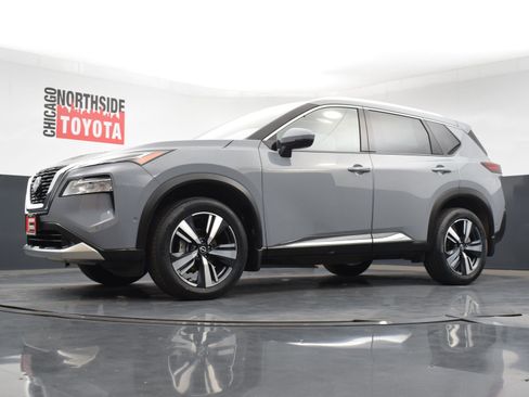 Used 2022 Nissan Rogue Platinum w/ Head-Up Display Package image 37