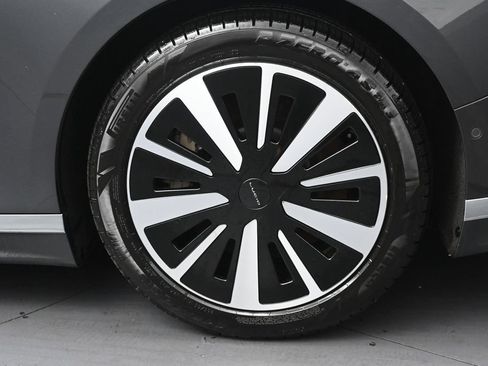 Used 2023 Lucid Air Touring AWD/4WD image 32