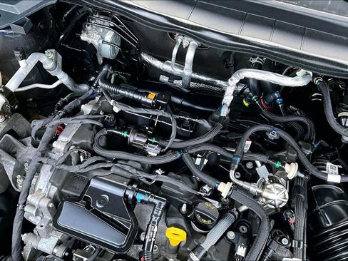 Used 2021 Ford Escape SE image 29