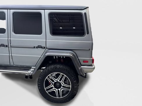 Used 2017 Mercedes-Benz G 550 Squared image 17