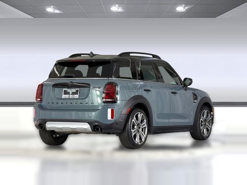 Used 2022 MINI Cooper Countryman S FWD image 9