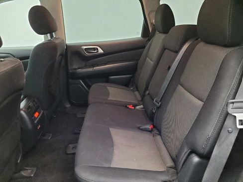 Used 2020 Nissan Pathfinder SV FWD image 18