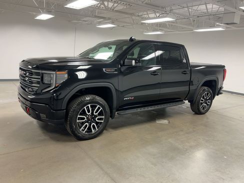 Used 2026 GMC Sierra 1500 AT4 w/ AT4 Premium Package image 20