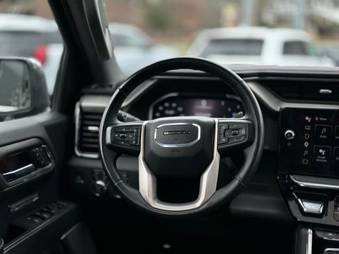 Used 2024 GMC Sierra 1500 Denali w/ Technology Package image 17