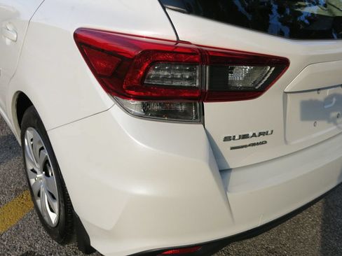 Used 2022 Subaru Impreza 2.0i AWD/4WD image 40