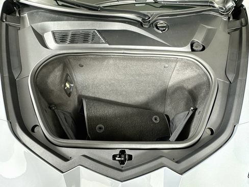 Used 2025 Chevrolet Corvette Z06 w/ Stealth Interior Trim Package RWD image 26