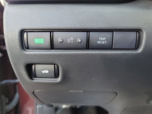 Certified 2024 Nissan Sentra SV w/ All-Weather Package image 15