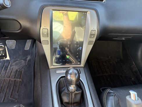 Used 2010 Chevrolet Camaro SS w/ RS Package image 14