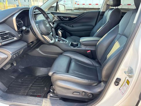 Used 2022 Subaru Outback Limited AWD/4WD image 10