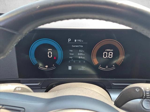 Used 2025 Hyundai Kona SEL FWD image 13