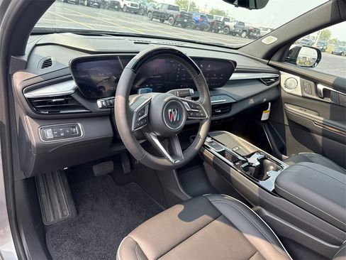 New 2026 Buick Enclave Avenir w/ Super Cruise Package image 18