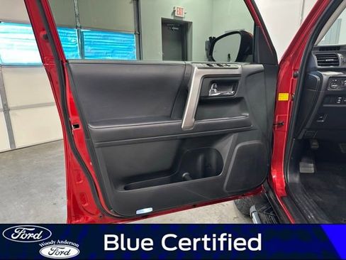 Used 2022 Toyota 4Runner SR5 Premium image 24