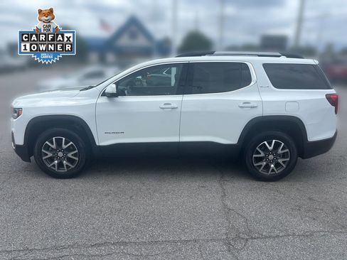 Used 2023 GMC Acadia SLE w/ Driver Convenience Package FWD image 2