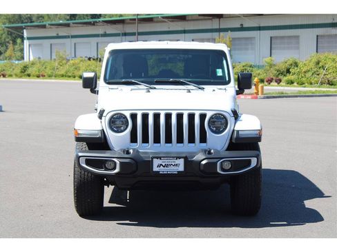 Used 2020 Jeep Wrangler Unlimited Sahara AWD/4WD image 5