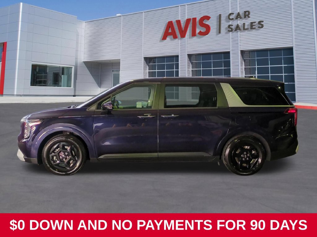 Used 2025 Kia Carnival FWD image 10