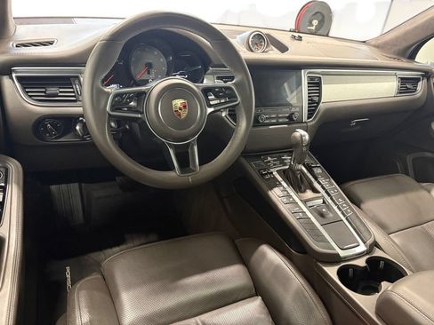 Used 2017 Porsche Macan S AWD/4WD image 17