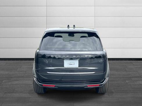 New 2026 Land Rover Range Rover Long Wheelbase SE AWD/4WD image 4