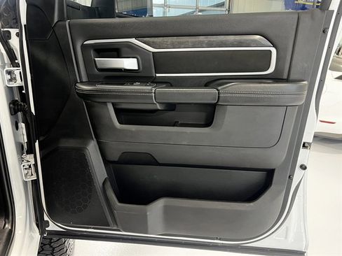 Used 2024 RAM 2500 Big Horn w/ Off Road Package image 25