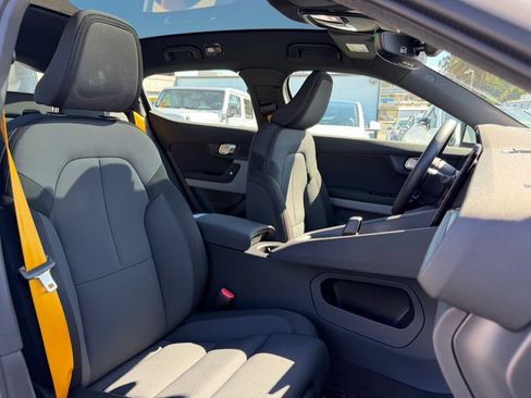 Used 2022 Polestar Polestar 2 w/ Performance Package image 32