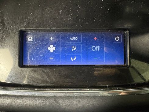 Used 2023 Lincoln Navigator Reserve image 42