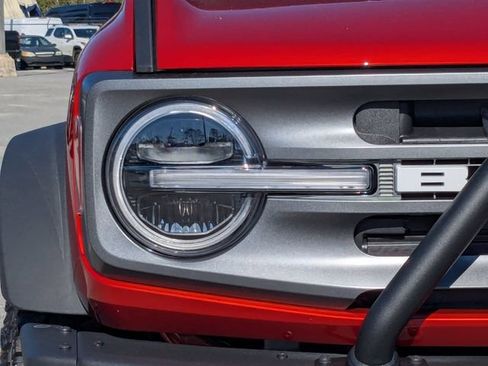New 2024 Ford Bronco Big Bend AWD/4WD image 10