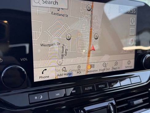 Used 2025 Nissan Pathfinder Platinum w/ Cargo Package image 23