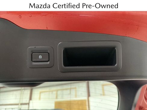 Used 2021 MAZDA MAZDA3 s image 35