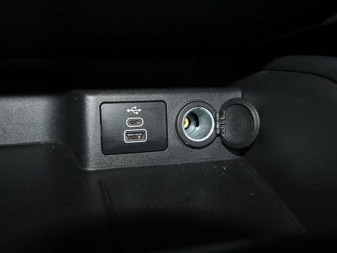 Used 2024 Ford Escape Active AWD/4WD image 17