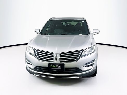 Used 2017 Lincoln MKC Select w/ Select Plus Package FWD image 2