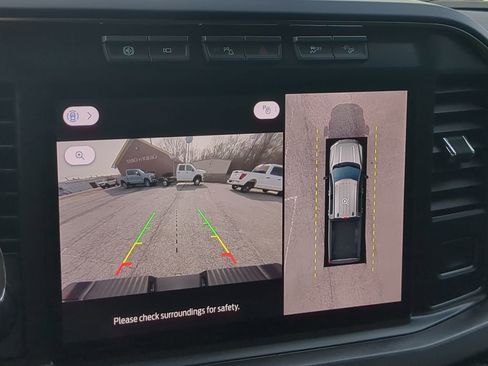 Certified 2024 Ford F450 Platinum w/ FX4 Off-Road Package image 19