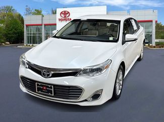 Used 2014 Toyota Avalon XLE FWD video 1