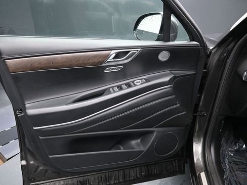 Used 2024 Genesis GV80 2.5T image 12