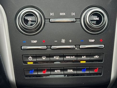 Certified 2019 Lincoln MKC Reserve AWD/4WD image 21