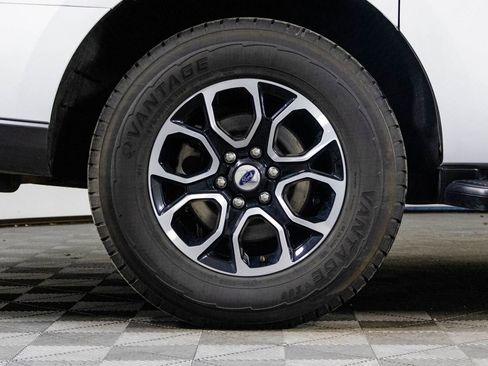 Used 2024 Ford Expedition Max XLT image 77