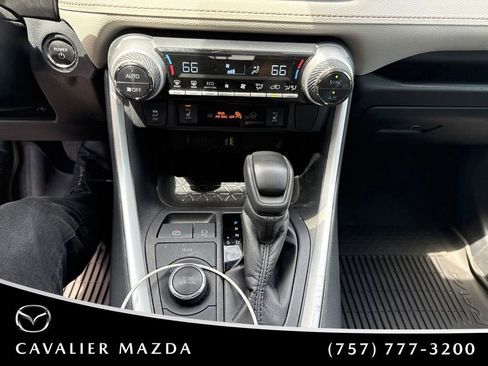 Used 2024 Toyota RAV4 XLE w/ Convenience Package AWD/4WD image 17