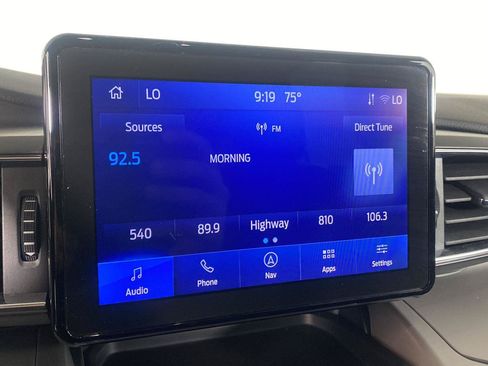 Used 2023 Ford Explorer XLT w/ Equipment Group 202A AWD/4WD image 3