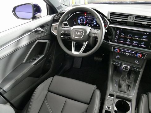 New 2025 Audi Q3 2.0T Premium image 22