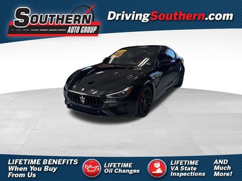 Used 2023 Maserati Ghibli Modena RWD image 1
