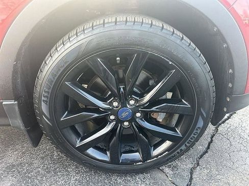 Used 2018 Ford Escape SE w/ SE Sport Appearance Package AWD/4WD image 39