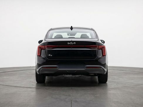 Used 2025 Kia K4 FWD image 7