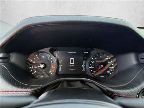 Used 2025 Jeep Compass Trailhawk AWD/4WD image 15