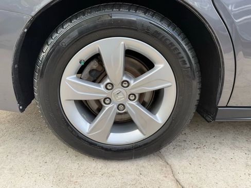 Used 2018 Honda Odyssey EX image 25