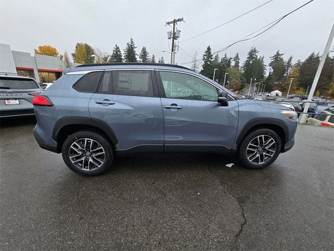 New 2026 Toyota Corolla Cross XLE image 8