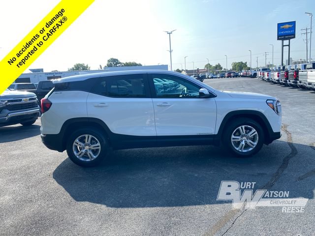 Used 2024 GMC Terrain SLE FWD image 9